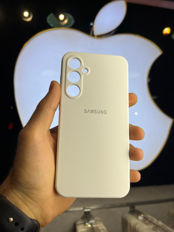 کاور سفید سیلیکونی اورجینال پاک کنی سامسونگ S23 FE با محافظ لنز